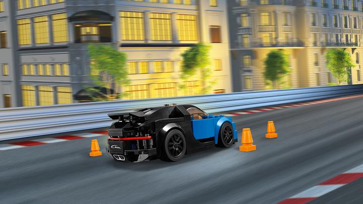 Actual product image LEGO Speed Champions Bugatti Chiron (75878, LEGO Speed Champions)