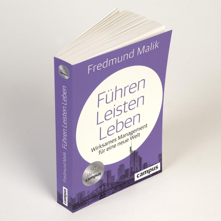 Actual product image Führen Leisten Leben (German, Fredmund Malik, 2025)