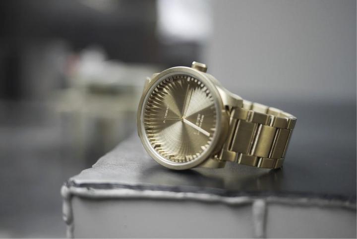 Image du produit Leff Amsterdam Tube Watch série S (Montre analogique, 42 mm)