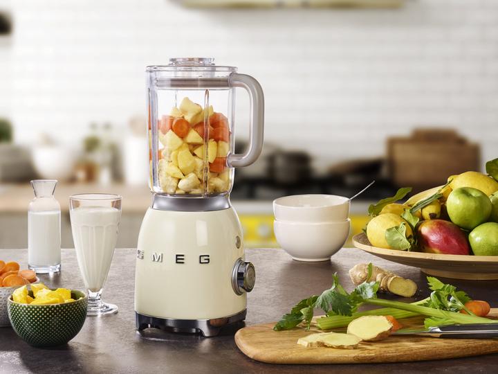 Immagine prodotto Smeg BLF03CREU (Spina UE, 800 W)