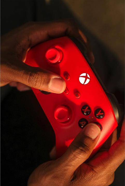 Actual product image Microsoft Xbox Wireless Controller - Pulse Red (PC, Xbox One X, Xbox Series X, Xbox One S, Xbox Series S)
