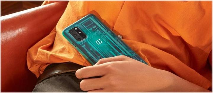 Image du produit OnePlus Quantum Bumper Case Cyborg Cyan (OnePlus 8T)