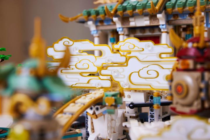 Actual product image LEGO Monkie Kid The Sky Realms (80039, LEGO Monkie Kid)