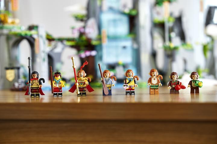 Produktbild LEGO Der legendäre Berg der Blumen und Früchte (80024, LEGO Seltene Sets, LEGO Monkie Kid)