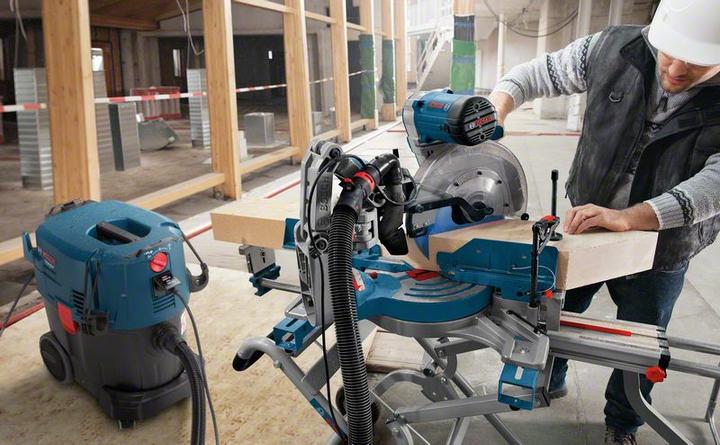 Immagine prodotto Bosch Professional Sega a gattuccio GCM 12 GDL, Legno
