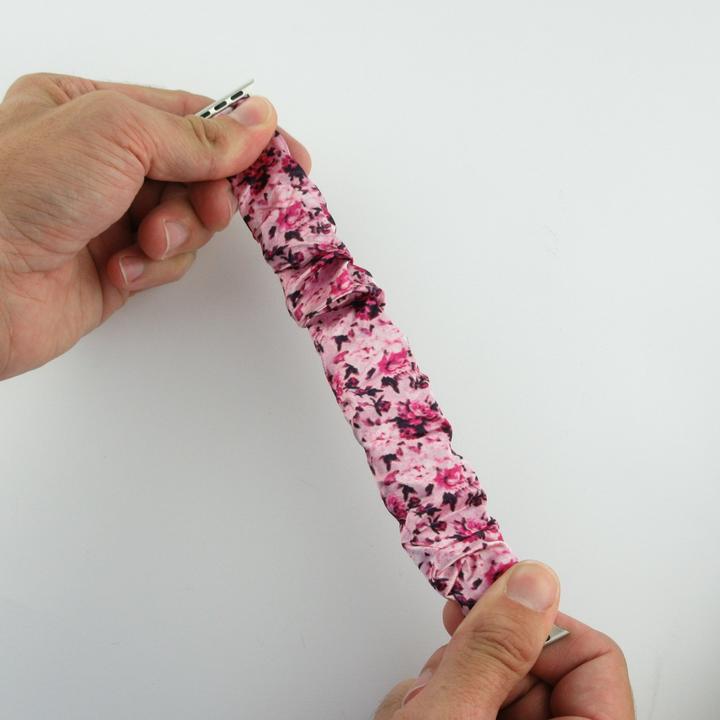 Immagine prodotto PhoneLook Bracciale tissu chouchous fleurs rose 38mm / 40mm / 41mm (38 mm, 40 mm, 41 mm, Tessuto)
