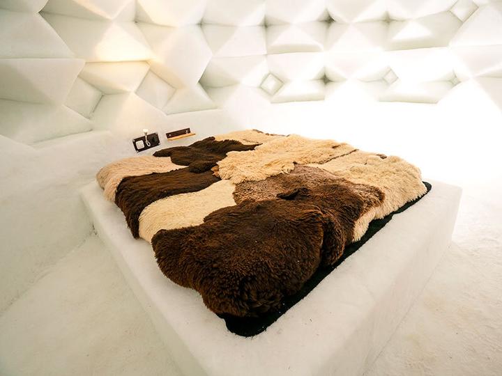 Immagine prodotto Smartbox 1 notte in igloo in famiglia nel cuore delle montagne a Gstaad (4 pers.)