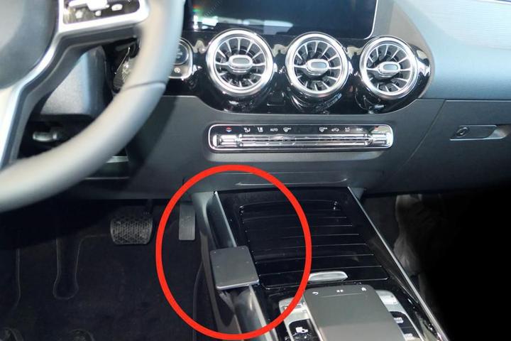 Brodit ProClip Mercedes Benz Classe B année 19-21