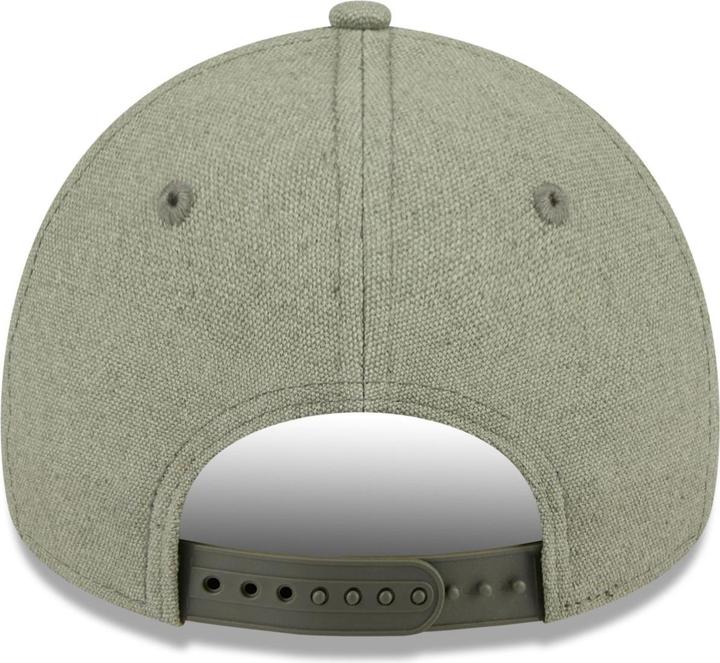 Produktbild New Era A-Frame Trucker Leinen Cap - Chicago Bulls oliv (One Size)