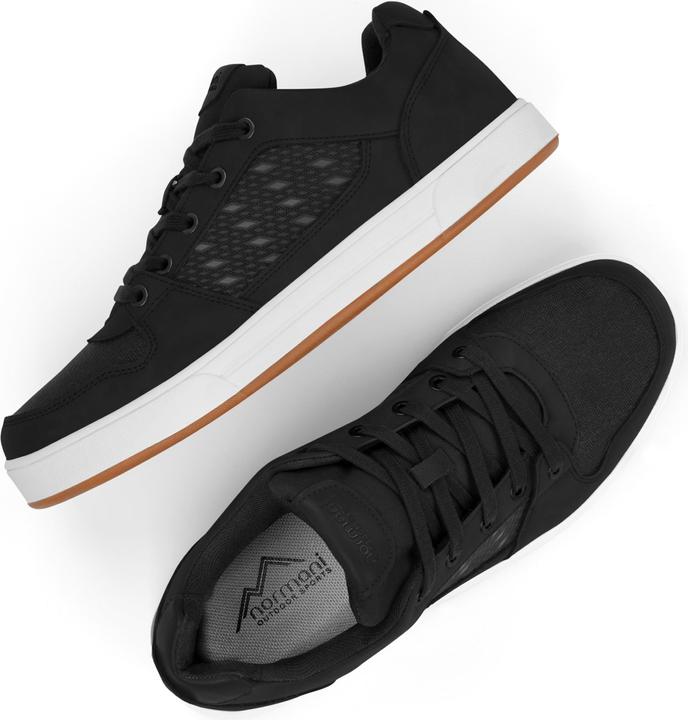 Actual product image Normani Sneaker Milwaukee (43)
