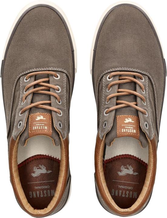 Actual product image Mustang Sneaker (41)