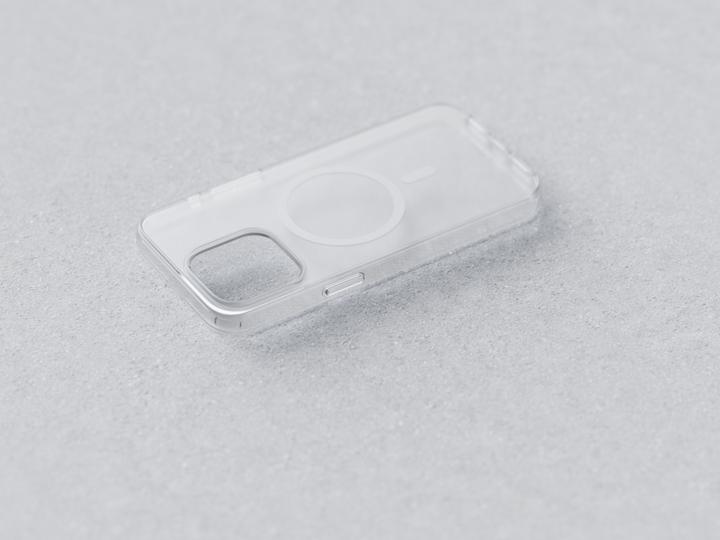 Actual product image Njord Slim Case 100% GRS MagSafe iPhone 15 Pro, Translucent (Apple iPhone 15 Pro)