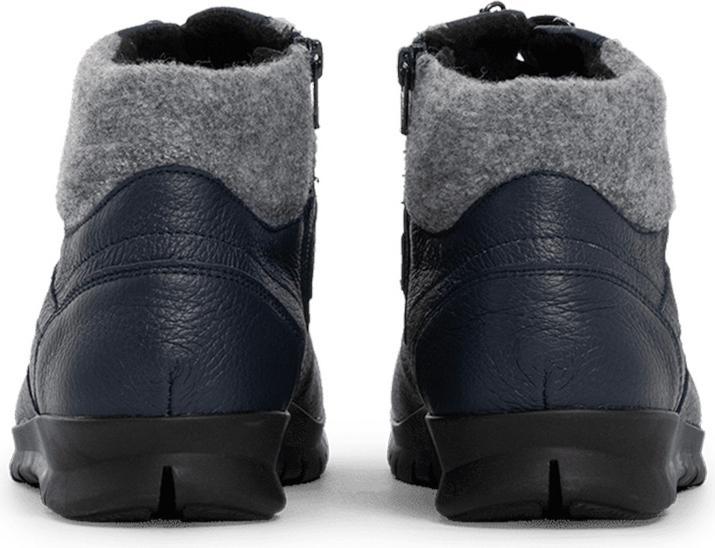 Actual product image Vitaform Boots Supersoft (42)