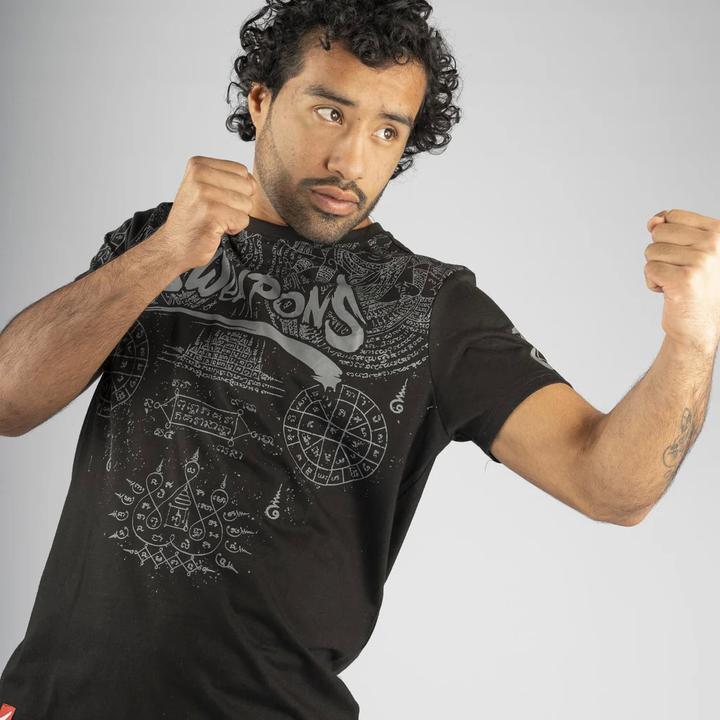 Actual product image 8Weapons Yantra T-Shirt Schwarz (M)