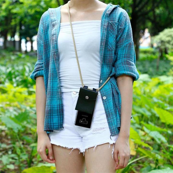 Produktbild Cadorabo TPU Handy Kette SILBER Cover