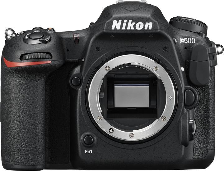 Nikon D500 (20.90 Mpx, APS-C / DX)