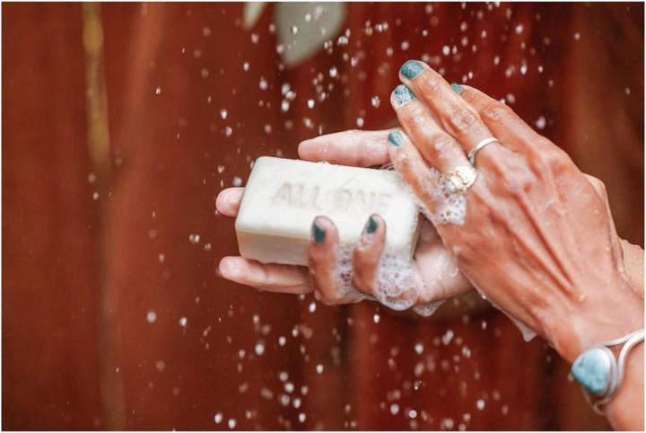 Produktbild Dr. Bronner's All-One Naturseife Mandel 140g (Hartseife)