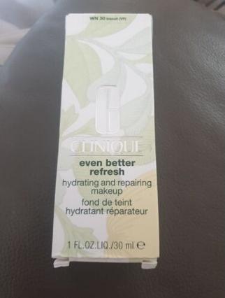 Actual product image Clinique Even Better Refresh (WN 30 Biscuit)