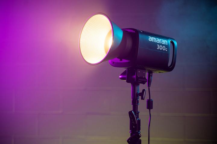 Actual product image Amaran 300c (EU version (Studio light)