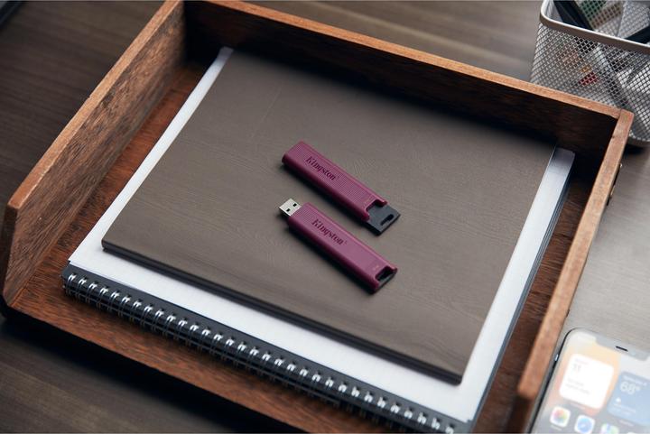 Immagine prodotto Kingston DataTraveler Max (1000 GB, USB-A, USB 3.2)