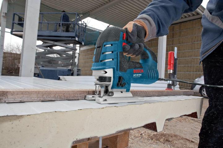 Actual product image Bosch Professional Reciprocating saw GST 150 BCE, in a craftsman's case