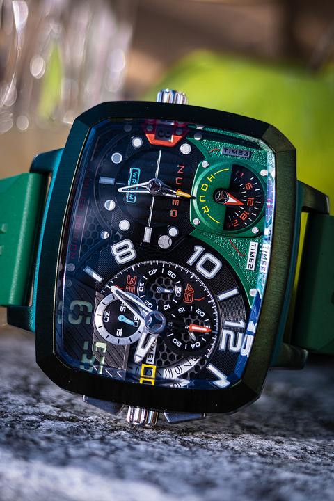 Image du produit Nubeo NB-6084-03 Montre pour homme Odyssey Triple Time-Zone Limited 58mm 5ATM (Chronographe)