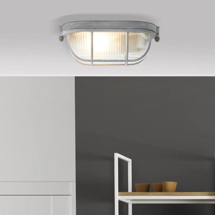 Actual product image Brilliant Bobbi (E27)