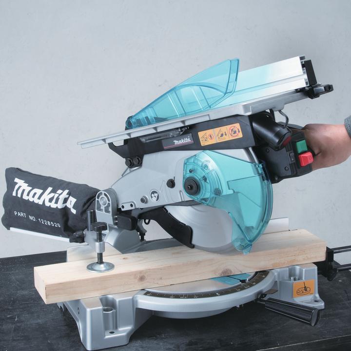 Immagine prodotto Makita Troncatrice LH1040