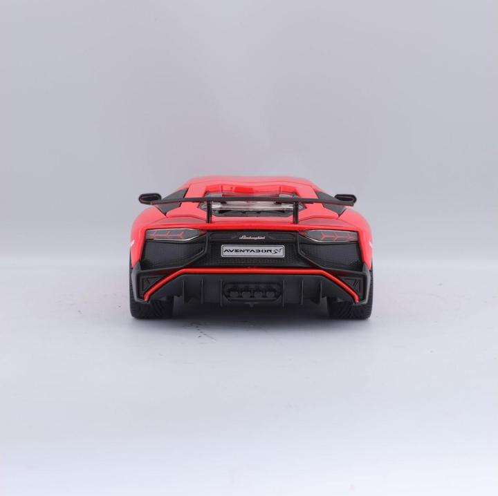 Produktbild Bburago Lamborghini Aventador LP 750-4 SV