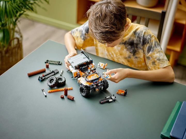 Produktbild LEGO Geländefahrzeug (42139, LEGO Technic)