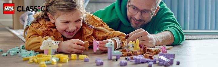 Actual product image LEGO 11028 Pastel Creative Construction Set (11028, LEGO Classic)