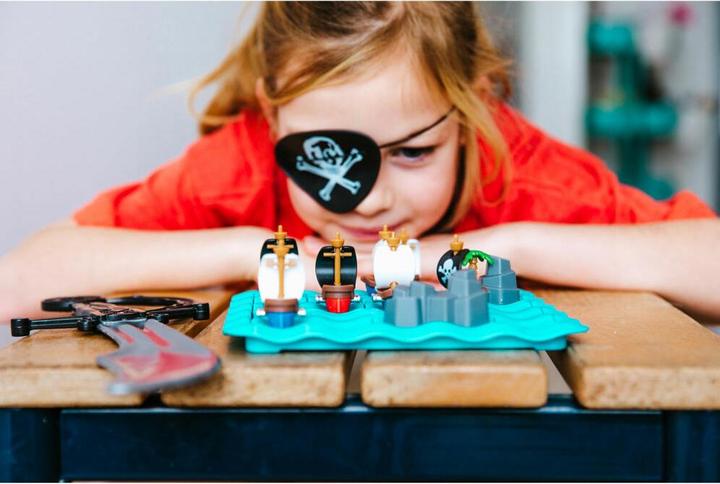 Produktbild Smart Games Piratenschlacht (Deutsch, Französisch, Italienisch, Englisch)