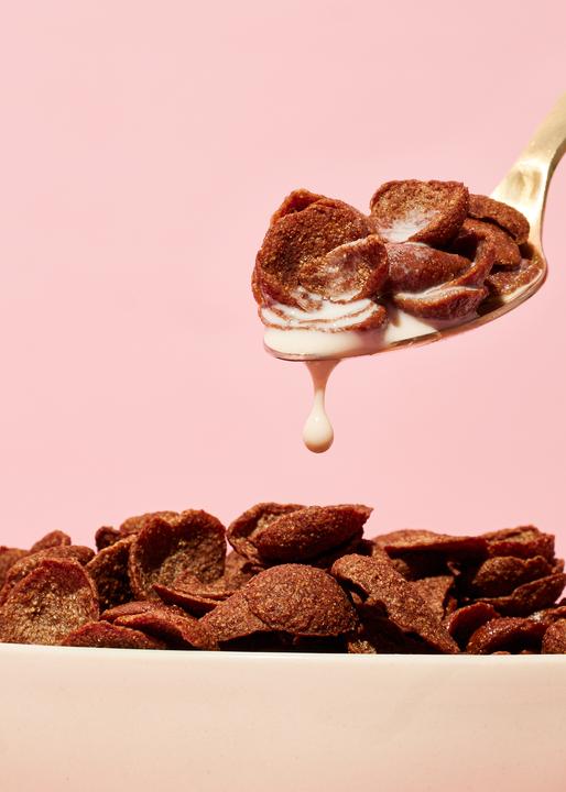 Produktbild KoRo Knusprige Bio Frühstücksgetreidekost-Schalen mit Schokoladengeschmack und Dattelzucker gesüsst (1000 g)