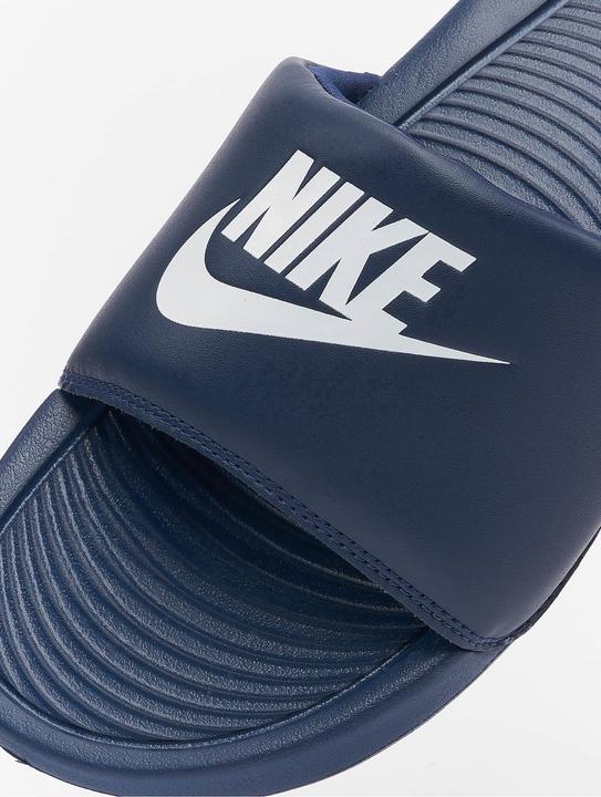 Actual product image Nike Victori One Slide Bathing Slipper (40)