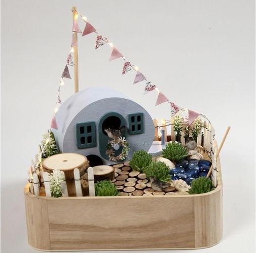 Actual product image Creativ Company Mini furniture set 2.5 x 2.5 cm