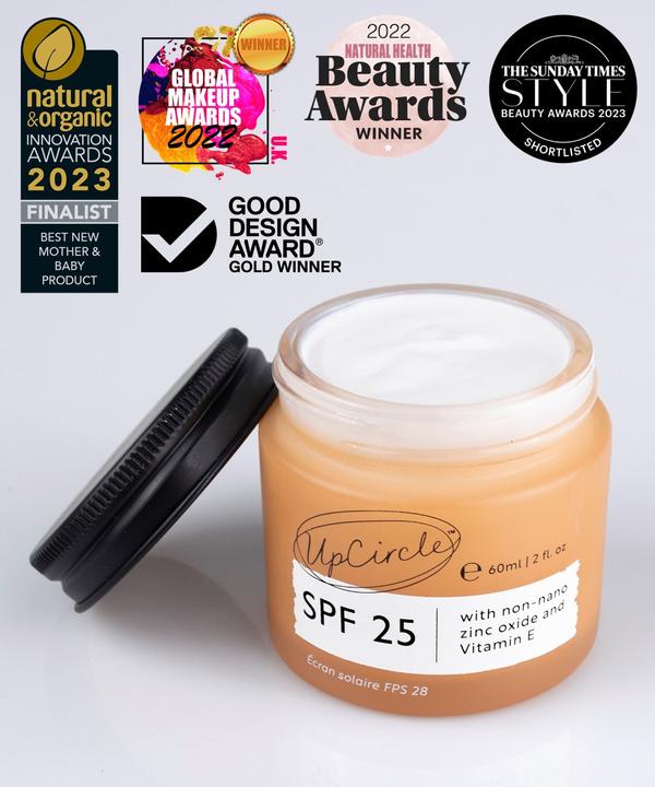 Immagine prodotto UpCircle SPF 25 con olio di semi di lampone (Crema solare, SPF 25, 60 ml, 60 g)