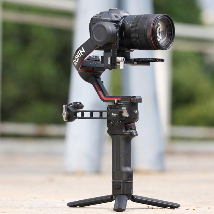 Immagine prodotto Ulanzi EG03 Impugnatura a sgancio rapido per stabilizzatore DJI RS 3/RS 3 Mini/RS 3 Pro/RS 2 (Maniglia cardanica)