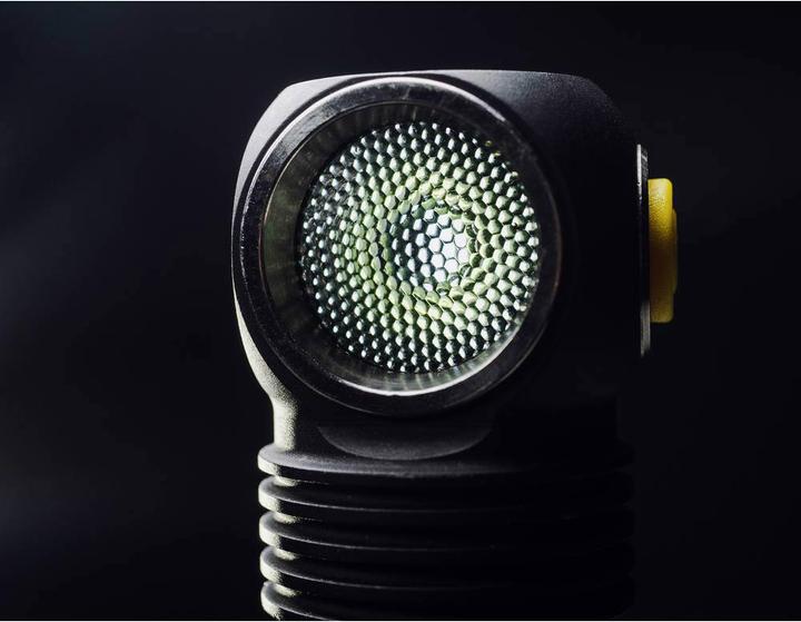 Actual product image ArmyTek Elf C1 Micro USB Multifunction Lamp 5 in 1 warm (7.59 cm, 930 lm)