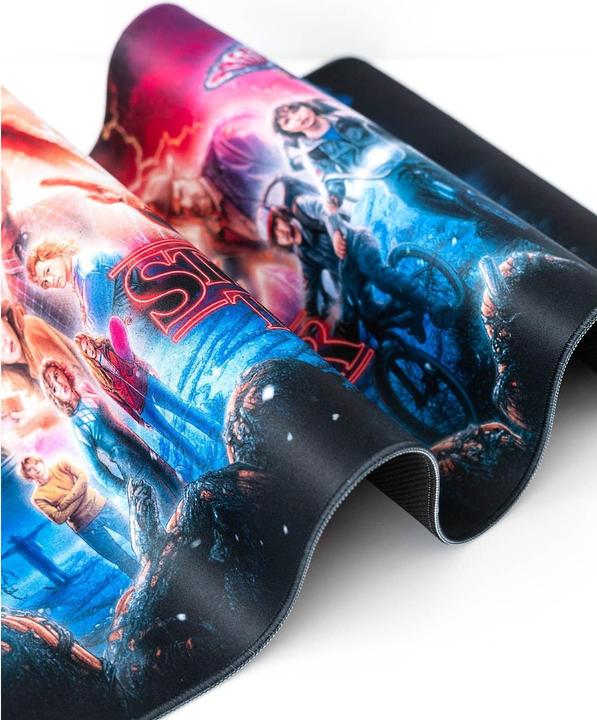 Actual product image NoName STRANGER THINGS - Poster - Tapis de Bureau XL - 80x35 cm (XL)