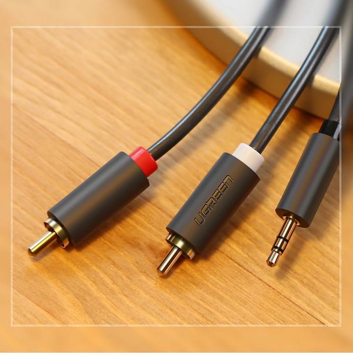 Produktbild Ugreen AUX Klinke auf Cinch Stereo (3 m, 3.5mm Klinke (AUX))