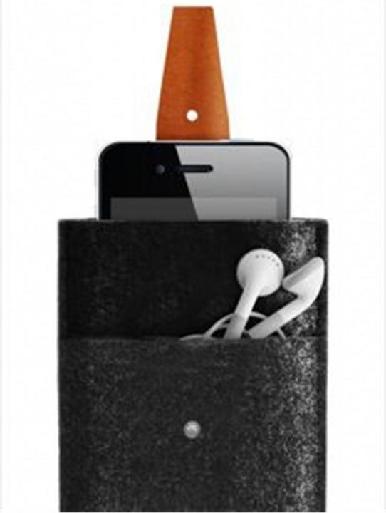 Actual product image Mujjo Wallet for iPhone 3G/3GS/4/4S Dark Grey/Brown (Apple iPhone 4, Apple iPhone 3GS, Apple iPhone 4s, Apple iPhone 3G)