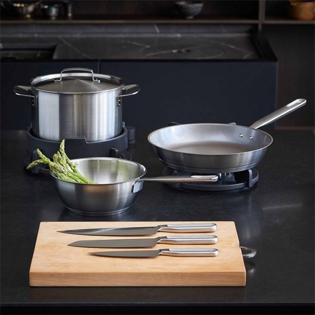 Immagine prodotto Fiskars Tutto acciaio puro (24 cm, Padella per friggere, Acciaio inossidabile)