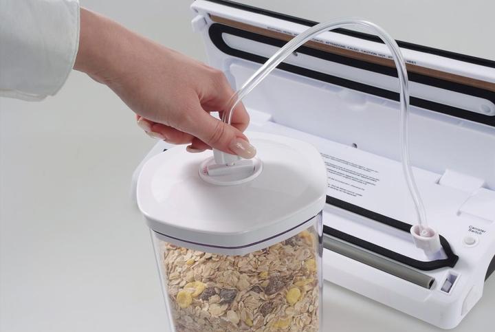 Actual product image Solis Easy Vac Pro Metal