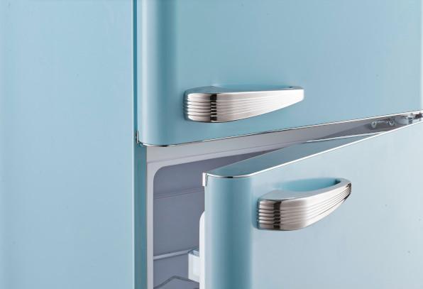 Actual product image PKM Refrigerator Combi GK 212.4 RT LB blue (212 l)