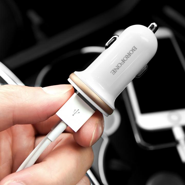 Actual product image Borofone Charger 2x USB-A 2.1 A (BFO-BZ5-W)
