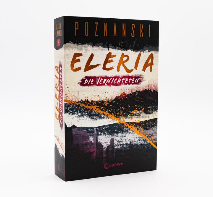Immagine prodotto Eleria (Band 3) - Die Vernichteten (Tedesco, Ursula Poznanski, Libri Loewe per ragazzi, 2022)