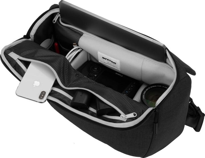 Actual product image Incase DSLR Sling Pack (11", Apple)