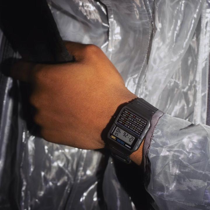 Produktbild Casio Vintage Edgy - CA-53W-1ER (Digitaluhr, 34.40 mm)