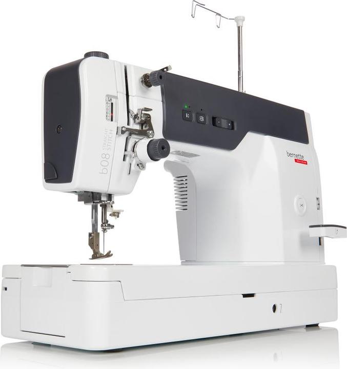 Actual product image Bernette b08 Straight Stitch