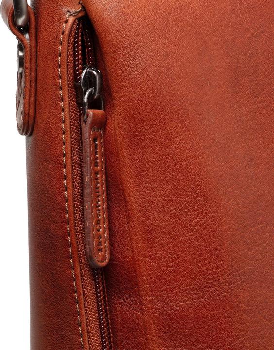 Actual product image The Chesterfield Brand Letizia leather shoulder bag 32 cm